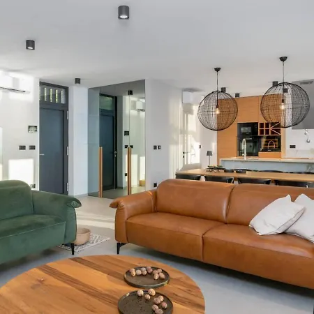 House Almost On Seafront, With Large Garden And Swimming Pool In Porto-vecchio Апартаменты *